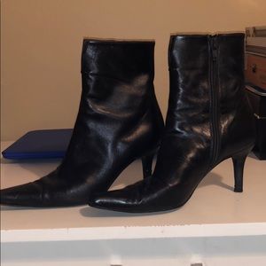 Stuart Weitzman brown leather boots